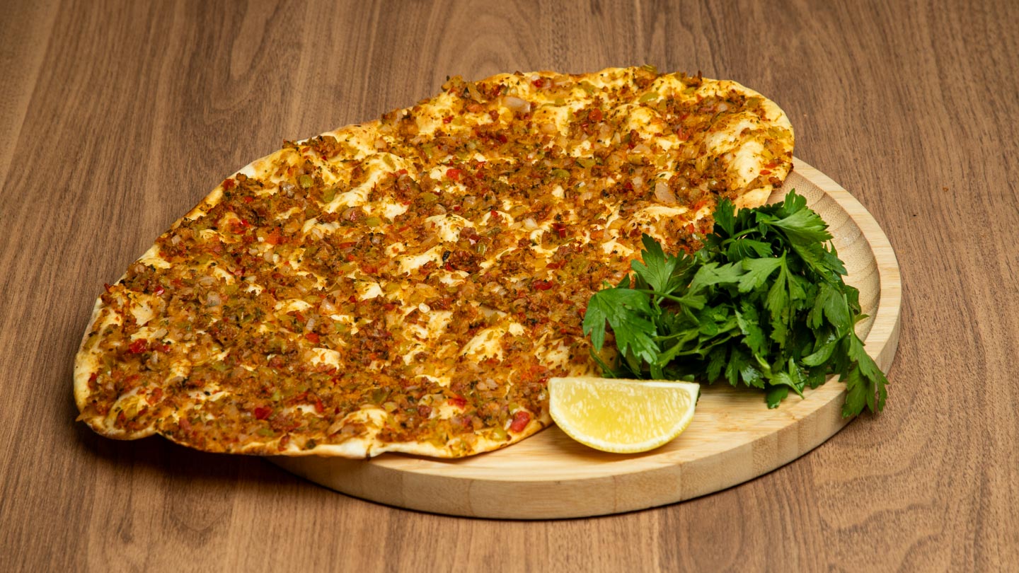 Lahmacun sadə